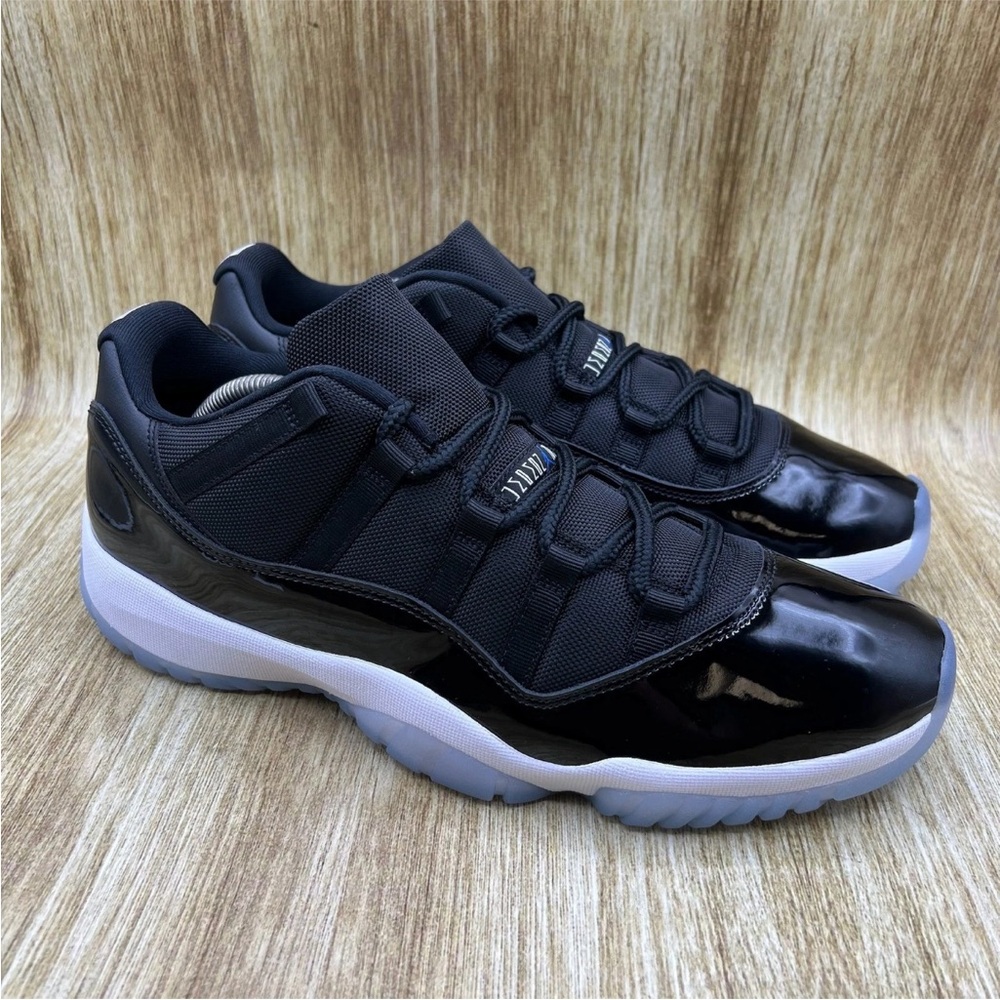 Nike Air Jordan 11 Retro Space Jam Men's Size 11 Basketball Shoes FV5104-004